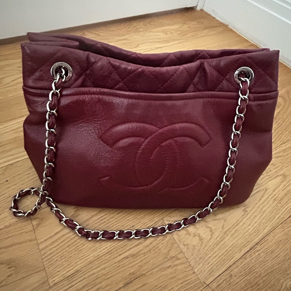 CHANEL Deep Burgundy Quilted Leather Shoulder Bag tote with Silver Chain Straps